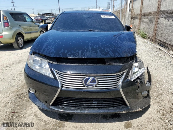 2013 Lexus ES 300h Hybrid with VIN JTHBW1GG3D2010577, listed as a Copart auction lot 52702225 with 179,337 mi miles and Salvage Title. Bid and sale history available at carsss.com. Image 5.