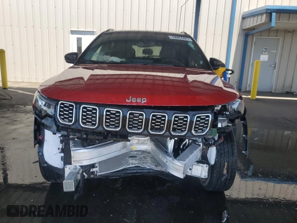 2025 Jeep Compass Limited with VIN 3C4NJDCN7ST600361, listed as a Copart auction lot 62114475 with 180 mi miles and Salvage title. Bid and sale history available at DreamBid. Image 5.
