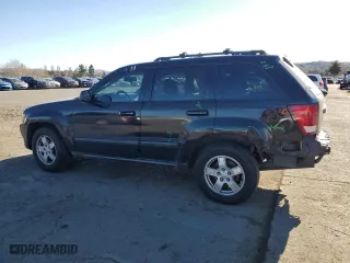 2007 Jeep Grand Cherokee Laredo with VIN 1J8HR48N57C557472, listed as a Copart auction lot 88547125 with 180,888 mi miles and Non Repairable. Bid and sale history available at carsss.com. Image 2.