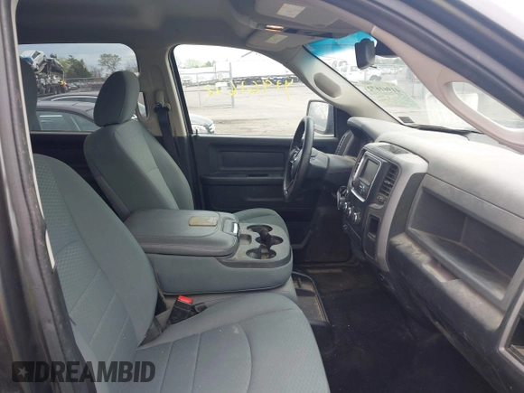 2016 Ram 1500 Tradesman z VIN 1C6RR7ST3GS225175, wystawiony jako IAAI lot #41961672 z przebiegiem 198 673 mil mil oraz . Historia ofert i sprzedaży dostępna na DreamBid. Obrazek 5.
