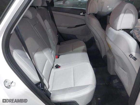 2018 Hyundai Tucson SEL with VIN KM8J3CA47JU809502, listed as a IAAI auction lot 41777429 with 52,960 mi miles. Bid and sale history available at carsss.com. Image 8.