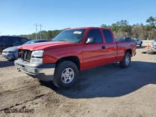 2004 Chevrolet Silverado 1500 LS with VIN 1GCEK19V34E353992, listed as a Copart auction lot 46092805 with 204,240 mi miles and Salvage Title. Bid and sale history available at carsss.com. Image 1.