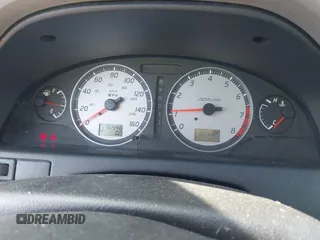 2003 Nissan Maxima SE z VIN JN1DA31D03T516575, wystawiony jako IAAI lot #42153623 z przebiegiem 176 446 mil mil oraz . Historia ofert i sprzedaży dostępna na DreamBid. Obrazek 7.