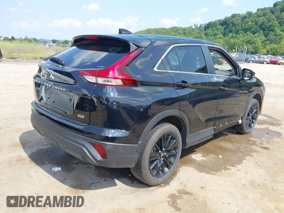 2024 Mitsubishi Eclipse Cross LE with VIN JA4ATVAAXRZ018654, listed as a IAAI auction lot 40034548 with 5,618 mi miles and . Bid and sale history available at DreamBid. Image 4.