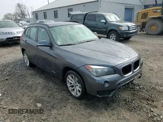 2015 BMW X1 xDrive28i with VIN WBAVL1C5XFVY31265, listed as a Copart auction lot 47543025 with 124,986 mi miles and Salvage Title. Bid and sale history available at carsss.com. Image 15.