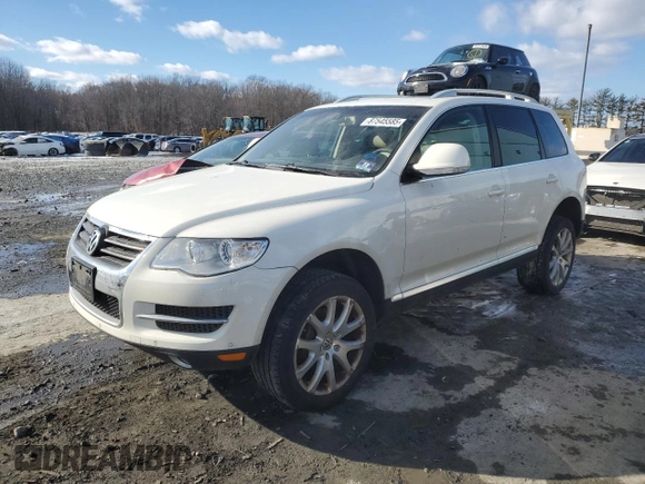 2010 Volkswagen Touareg VR6 with VIN WVGBF7A92AD003436, listed as a Copart auction lot 87545585 with 145,716 mi miles and Clean Title. Bid and sale history available at DreamBid. Image 1.