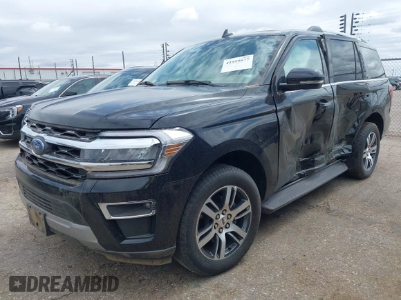 2024 Ford Expedition Limited with VIN 1FMJU2A83REA69642, listed as a IAAI auction lot 41959577 with 29,606 mi miles. Bid and sale history available at carsss.com. Image 18.