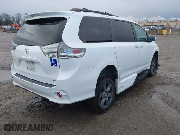 2017 Toyota Sienna SE with VIN 5TDXZ3DCXHS770659, listed as a IAAI auction lot 41785225 with 90,908 mi miles and . Bid and sale history available at DreamBid. Image 4.