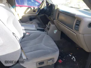 2001 Chevrolet Tahoe LS with VIN 1GNEC13T11R182692, listed as a IAAI auction lot 41511354 with 293,614 mi miles and . Bid and sale history available at DreamBid. Image 5.