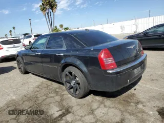 2006 Chrysler 300 C with VIN 2C3LA63H46H171695, listed as a Copart auction lot 47205915 with 103,403 mi miles and Clean Title. Bid and sale history available at carsss.com. Image 2.