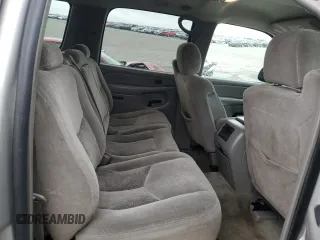 2005 Chevrolet Suburban LT with VIN 1GNEC16Z95J187286, listed as a Copart auction lot 86953594 with 238,312 mi miles and Salvage Title. Bid and sale history available at carsss.com. Image 11.