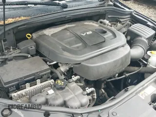 2018 Jeep Grand Cherokee Altitude z VIN 1C4RJFAG7JC389691, wystawiony jako IAAI lot #42744027 z przebiegiem 59 465 mil mil oraz . Historia ofert i sprzedaży dostępna na DreamBid. Obrazek 19.