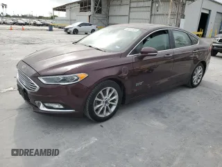 2017 Ford Fusion Titanium with VIN 3FA6P0SU1HR152117, listed as a Copart auction lot 50141935 with 121,157 mi miles and Clean Title. Bid and sale history available at DreamBid. Image 1.
