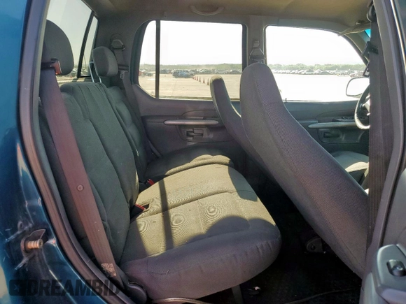 2001 Ford Explorer Sport Trac z VIN 1FMZU67E91UB98308, wystawiony jako Copart lot #58037835 z przebiegiem 163 398 mil mil oraz Czysty tytuł • Clean title. Historia ofert i sprzedaży dostępna na DreamBid. Obrazek 10.