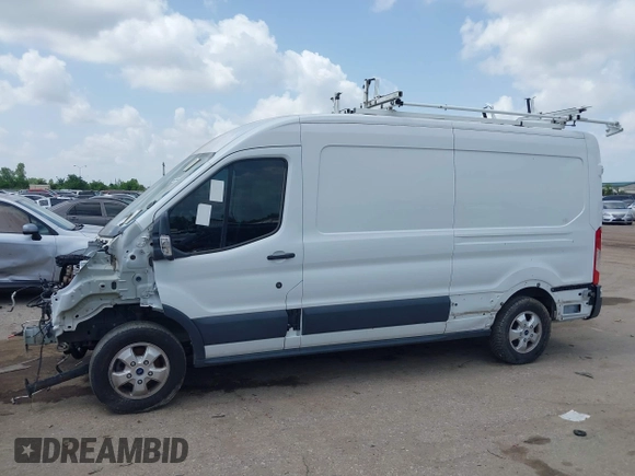 2018 Ford Transit with VIN 1FTYE2CG1JKA25990, listed as a IAAI auction lot 42713246 with Not provided miles and . Bid and sale history available at DreamBid. Image 13.