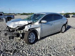 2014 Nissan Sentra SV z VIN 3N1AB7APXEY299273, wystawiony jako Copart lot #60975025 z przebiegiem 62 626 mil mil oraz Szkoda całkowita • Salvage title. Historia ofert i sprzedaży dostępna na DreamBid. Obrazek 1.