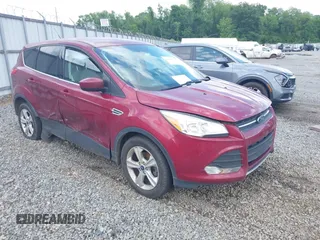 2016 Ford Escape SE z VIN 1FMCU0GXXGUB11349, wystawiony jako IAAI lot #42148653 z przebiegiem 135 000 mil mil oraz . Historia ofert i sprzedaży dostępna na DreamBid. Obrazek 1.