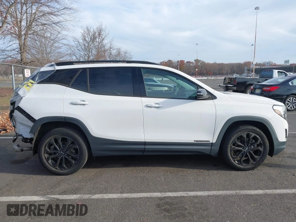 2019 GMC Terrain SLT with VIN 3GKALVEX2KL215372, listed as a IAAI auction lot 40872800 with 54,244 mi miles. Bid and sale history available at carsss.com. Image 14.