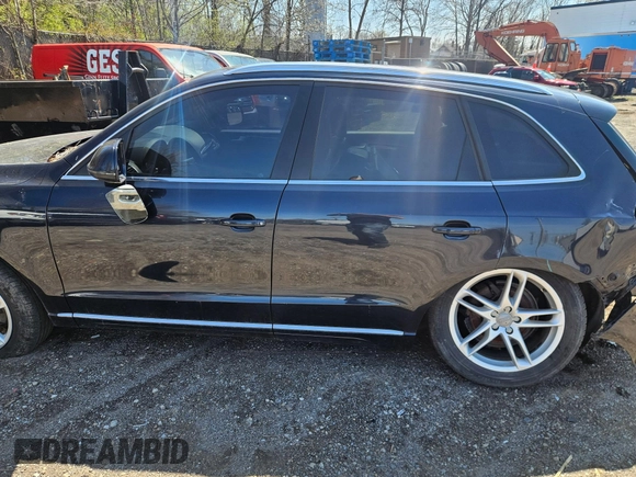 2013 Audi Q5 Premium Plus with VIN WA1LFAFP9DA008422, listed as a IAAI auction lot 42074676 with 154,122 mi miles and . Bid and sale history available at DreamBid. Image 12.