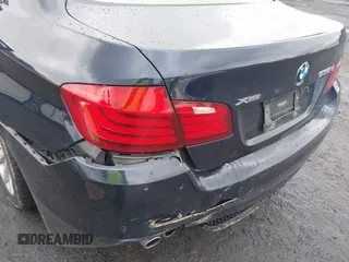 2015 BMW 5 Series 535d xDrive with VIN WBAFV3C5XFD686633, listed as a IAAI auction lot 42525595 with 125,794 mi miles and . Bid and sale history available at DreamBid. Image 6.