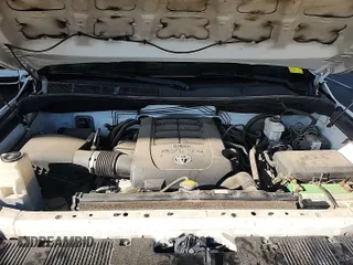 2016 Toyota Tundra SR5 with VIN 5TFRW5F13GX199243, listed as a IAAI auction lot 42581365 with 275,834 mi miles and . Bid and sale history available at DreamBid. Image 1.