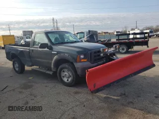 2005 Ford F-250 XL with VIN 1FTNF21535ED28632, listed as a Copart auction lot 47777775 with 136,555 mi miles and Clean title. Bid and sale history available at DreamBid. Image 4.