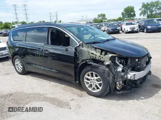2020 Chrysler Voyager LXi z VIN 2C4RC1DG1LR271123, wystawiony jako IAAI lot #42336024 z przebiegiem 83 894 mil mil oraz . Historia ofert i sprzedaży dostępna na DreamBid. Obrazek 1.