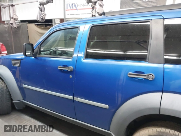 2007 Dodge Nitro SXT with VIN 1D8GT28K47W733488, listed as a IAAI auction lot 42021076 with 120,862 mi miles. Bid and sale history available at carsss.com. Image 15.