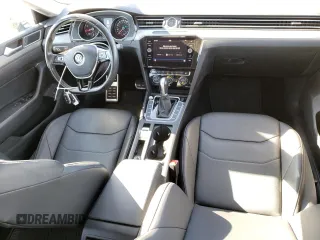 2019 Volkswagen Arteon SE с VIN WVWBR7ANXKE024264, выставлен на аукционе Copart как лот 49172844 с пробегом 81 034 миль миль и . История ставок и продаж доступна на DreamBid. Изображение 8.