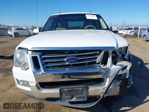 2006 Ford Explorer Eddie Bauer with VIN 1FMEU74E26UA59864, listed as a IAAI auction lot 41631105 with 119,348 mi miles. Bid and sale history available at carsss.com. Image 12.