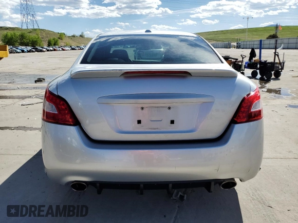 2011 Nissan Maxima S z VIN 1N4AA5AP8BC867065, wystawiony jako Copart lot #56798125 z przebiegiem 118 074 mil mil oraz Szkoda całkowita • Salvage title. Historia ofert i sprzedaży dostępna na DreamBid. Obrazek 6.