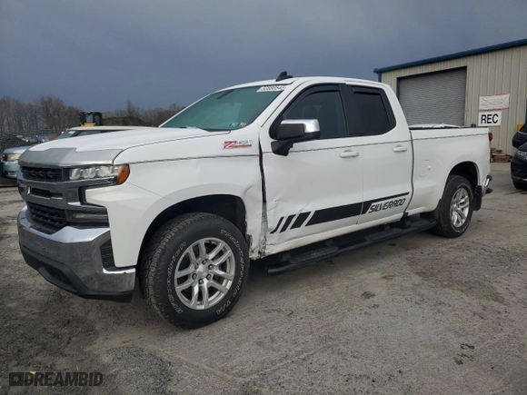 2019 Chevrolet Silverado 1500 LT with VIN 1GCRYDED1KZ252275, listed as a Copart auction lot 52880545 with 88,818 mi miles and Salvage Title. Bid and sale history available at carsss.com. Image 1.