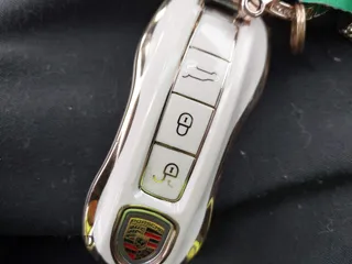 2019 Porsche Panamera с VIN WP0AA2A72KL102345, выставлен на аукционе IAAI как лот 42011097 с пробегом 55 712 миль миль и . История ставок и продаж доступна на DreamBid. Изображение 11.