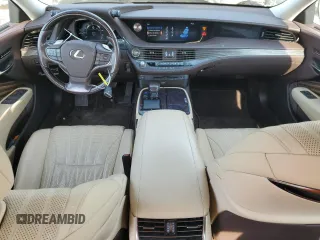 2018 Lexus LS with VIN JTHB51FF0J5006279, listed as a Copart auction lot 62693794 with 63,617 mi miles and Salvage Title. Bid and sale history available at carsss.com. Image 8.