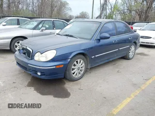 2003 Hyundai Sonata GLS with VIN KMHWF35H63A826340, listed as a IAAI auction lot 41884050 with 204,874 mi miles. Bid and sale history available at carsss.com. Image 2.