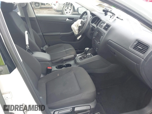 2015 Volkswagen Jetta Sedan 2.0L S with VIN 3VW2K7AJ5FM313969, listed as a IAAI auction lot 41951550 with 104,735 mi miles. Bid and sale history available at carsss.com. Image 5.