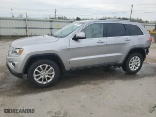 2014 Jeep Grand Cherokee Laredo with VIN 1C4RJEAG8EC393569, listed as a Copart auction lot 49244895 with 151,998 mi miles and Salvage Title. Bid and sale history available at carsss.com. Image 1.