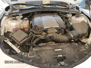 2018 Chevrolet Camaro 1SS z VIN 1G1FE1R72J0182134, wystawiony jako Copart lot #69806235 z przebiegiem 34 279 mil mil oraz Czysty tytuł • Clean title. Historia ofert i sprzedaży dostępna na DreamBid. Obrazek 13.