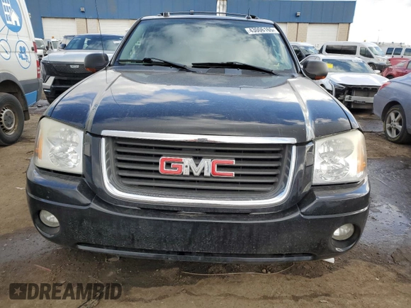 2005 GMC Envoy SLT with VIN 1GKDT13S352366014, listed as a Copart auction lot 43006165 with 126,721 mi miles and Clean Title. Bid and sale history available at carsss.com. Image 5.