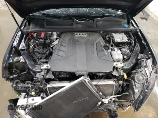 2018 Audi Q7 Premium Plus with VIN WA1LAAF71JD043674, listed as a Copart auction lot 49294125 with 66,577 mi miles and Salvage Title. Bid and sale history available at carsss.com. Image 12.