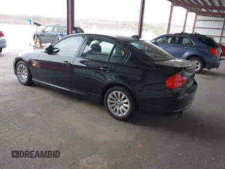 2009 BMW 3 Series 328i with VIN WBAPH77539NM46299, listed as a IAAI auction lot 41832233 with 190,671 mi miles and . Bid and sale history available at DreamBid. Image 3.