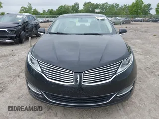 2013 Lincoln MKZ with VIN 3LN6L2G9XDR810996, listed as a IAAI auction lot 42370470 with 167,611 mi miles and . Bid and sale history available at DreamBid. Image 12.