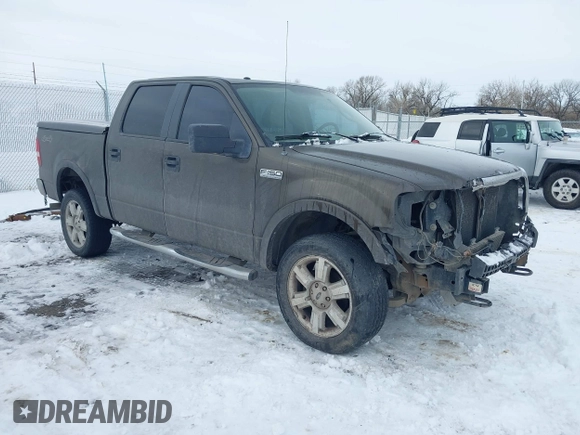 2008 Ford F-150 XLT z VIN 1FTPW14V18FB71129, wystawiony jako IAAI lot #41252246 z przebiegiem 282 129 mil mil oraz . Historia ofert i sprzedaży dostępna na DreamBid. Obrazek 1.