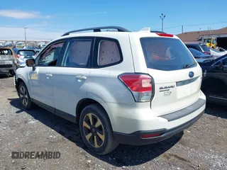 2017 Subaru Forester z VIN JF2SJABCXHH460266, wystawiony jako IAAI lot #42157943 z przebiegiem 72 774 mil mil oraz . Historia ofert i sprzedaży dostępna na DreamBid. Obrazek 3.