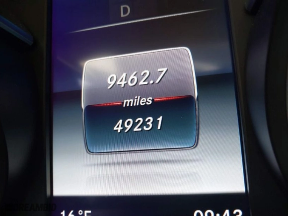 2016 Mercedes-Benz C-Class C 300 Luxury with VIN 55SWF4KBXGU126987, listed as a IAAI auction lot 41490807 with 49,231 mi miles. Bid and sale history available at carsss.com. Image 15.
