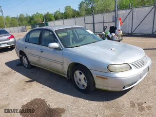 2001 Chevrolet Malibu LS with VIN 1G1NE52J216178803, listed as a IAAI auction lot 41976546 with 119,127 mi miles. Bid and sale history available at carsss.com. Image 1.