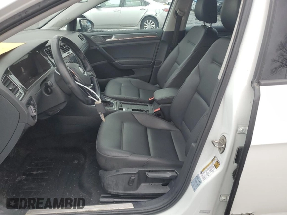 2020 Volkswagen Golf SEL Premium с VIN WVWPR7AU1LW900812, выставлен на аукционе Copart как лот 47751375 с пробегом 88 258 миль миль и Списание • Salvage title. История ставок и продаж доступна на DreamBid. Изображение 7.