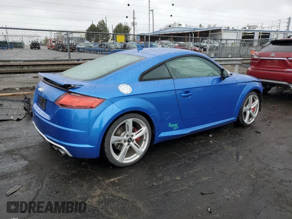 2017 Audi TTS z VIN TRUC1AFV6H1016086, wystawiony jako Copart lot #50649944 z przebiegiem 35 209 mil mil oraz . Historia ofert i sprzedaży dostępna na DreamBid. Obrazek 3.
