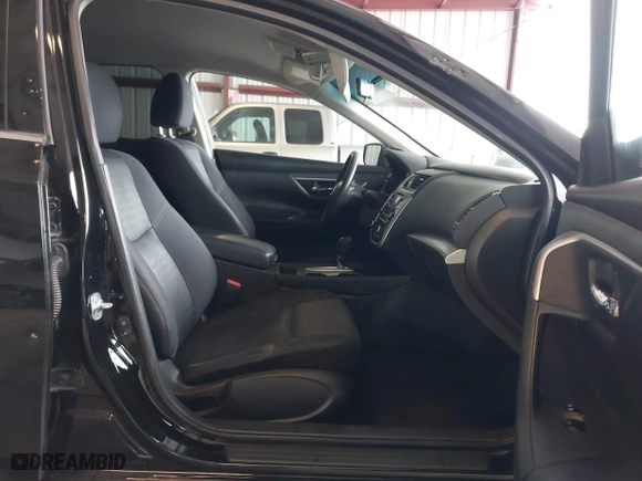 2017 Nissan Altima 2.5 SR with VIN 1N4AL3AP8HC166999, listed as a IAAI auction lot 41483211 with 131,831 mi miles. Bid and sale history available at carsss.com. Image 5.