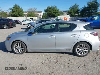2014 Lexus CT 200h with VIN JTHKD5BH0E2189479, listed as a IAAI auction lot 42108923 with 114,519 mi miles and . Bid and sale history available at DreamBid. Image 14.